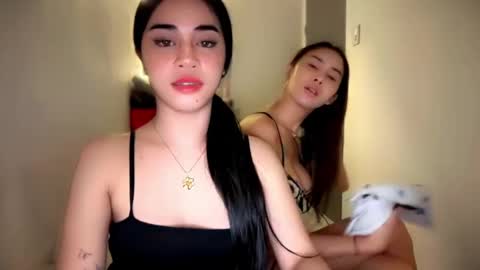 Snapshot of expensivets_chloe chatting on 03-18-26, 10:07 chloee online show from 03-18-26, 10:07