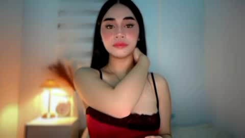 Snapshot of expensivets_chloe chatting on 03-31-26, 10:37 chloee online show from 03-31-26, 10:37