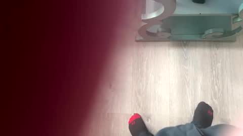 Explosivee andyy online show from 10-20-25, 04:18