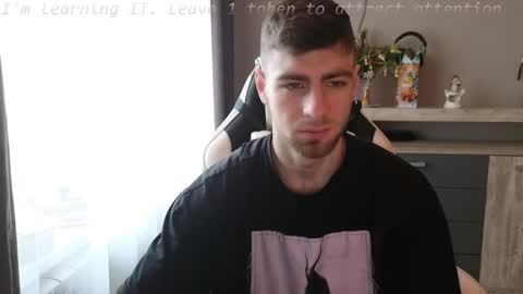 Sweetheart online show from 12-20-25, 09:27