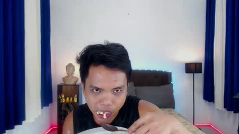 JOHNDAVE online show from 10-21-25, 05:57