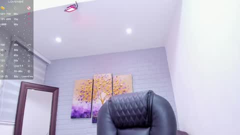Snapshot of eyes_duque chatting on 05-09-26, 07:41 online show from 05-09-26, 07:41