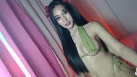 NewKarina online show from 02-04-25, 04:59