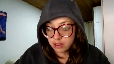 Snapshot of ezlngirl chatting on 01-03-25, 02:21 Aimee online show from 01-03-25, 02:21