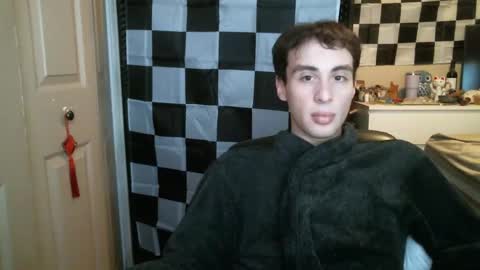 Ezra Naamah online show from 01-20-25, 10:37