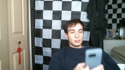 Ezra Naamah online show from 01-26-25, 04:30