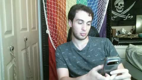 Ezra Naamah online show from 05-12-26, 08:17