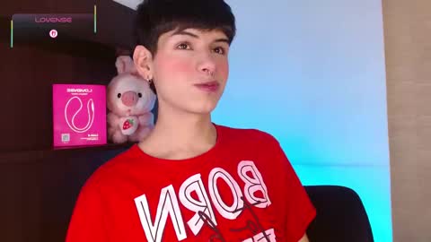 Juan online show from 11-26-25, 04:57