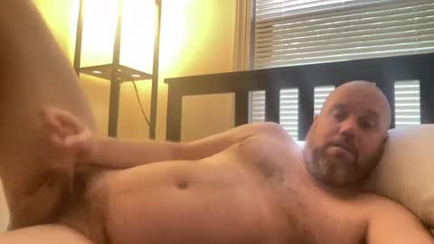 ezrandomguy online show from 06-18-26, 01:26
