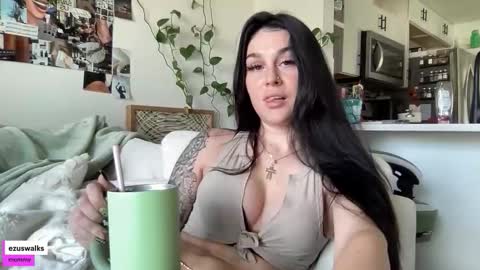 Emily online show from 09-20-25, 07:15