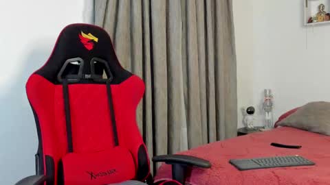 Ezzio Scolaro online show from 02-25-26, 12:20