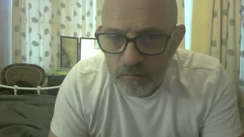 f1zzeek online show from 03-11-26, 04:57