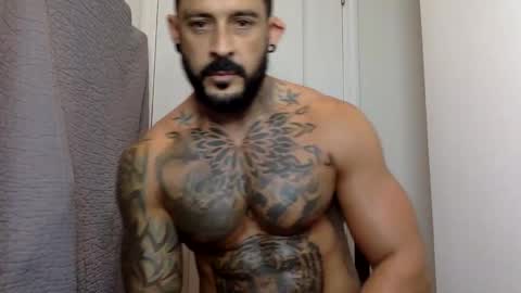 Snapshot of fabianelgalan chatting on 12-21-24, 04:30 Fabianelgalan online show from 12-21-24, 04:30