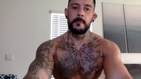 Snapshot of fabianelgalan chatting on 01-17-25, 05:30 Fabianelgalan online show from 01-17-25, 05:30