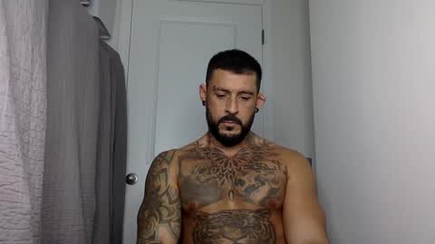 Snapshot of fabianelgalan chatting on 02-03-25, 04:04 Fabianelgalan online show from 02-03-25, 04:04