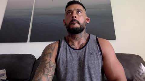 Snapshot of fabianelgalan chatting on 02-13-25, 07:31 Fabianelgalan online show from 02-13-25, 07:31