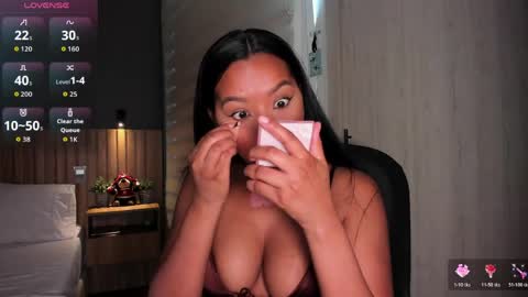 Thianna online show from 03-28-26, 07:02