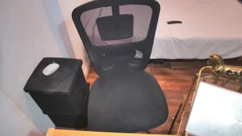 Snapshot of fabiano_hernandes30 chatting on 11-22-25, 06:18 fabiano_hernandes30 online show from 11-22-25, 06:18