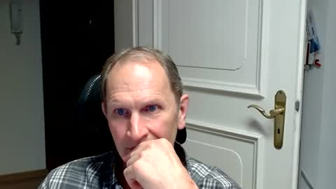 Snapshot of fabiansoohot chatting on 06-19-26, 07:17 Fabian online show from 06-19-26, 07:17