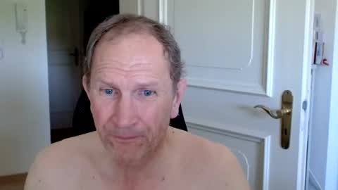 Snapshot of fabiansoohot chatting on 06-27-26, 09:03 Fabian online show from 06-27-26, 09:03