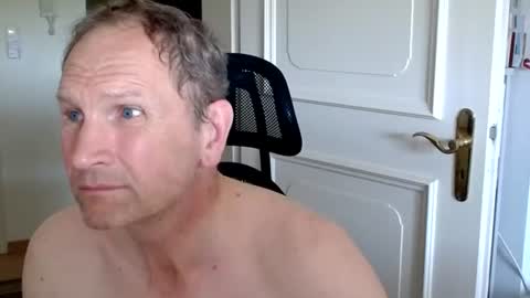 Snapshot of fabiansoohot chatting on 06-27-26, 12:44 Fabian online show from 06-27-26, 12:44