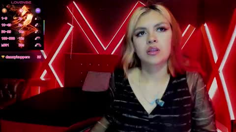 Snapshot of fabzy_fab chatting on 03-10-26, 11:48 fabzy online show from 03-10-26, 11:48