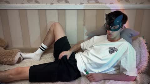 faceless online show from 01-05-25, 03:02