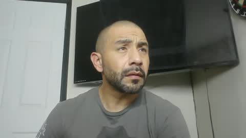 Mark online show from 11-25-25, 08:14