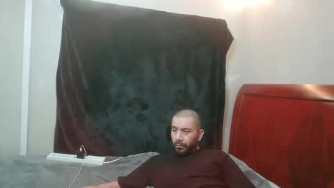 Snapshot of faded805 chatting on 02-17-26, 02:24 Mark online show from 02-17-26, 02:24