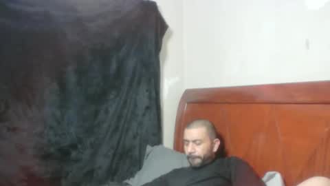 Snapshot of faded805 chatting on 02-21-26, 01:06 Mark online show from 02-21-26, 01:06