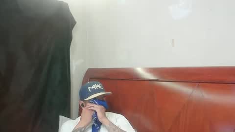 Snapshot of faded805 chatting on 02-25-26, 08:13 Mark online show from 02-25-26, 08:13