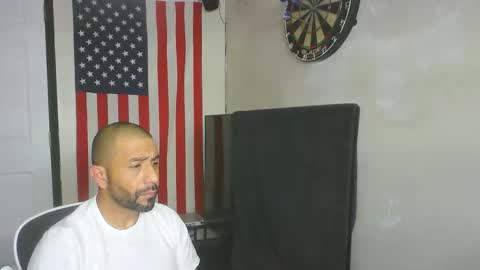 Snapshot of faded805 chatting on 03-27-26, 08:09 Mark online show from 03-27-26, 08:09