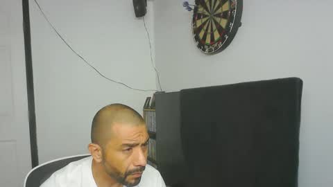 Snapshot of faded805 chatting on 06-03-26, 07:44 Mark online show from 06-03-26, 07:44