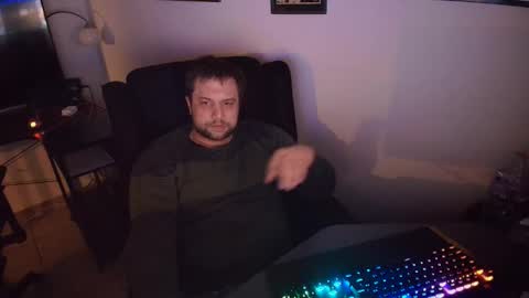 Snapshot of faelust chatting on 03-01-26, 05:37 faelust online show from 03-01-26, 05:37