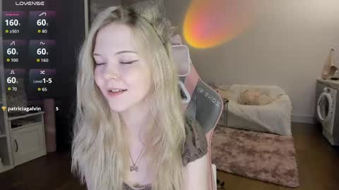 fairy_casey online show from 04-20-26, 10:22