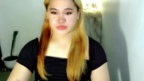 Snapshot of fairy_cuddle chatting on 03-26-26, 12:39 call me shanaia online show from 03-26-26, 12:39