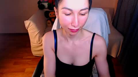 Elli  online show from 06-01-26, 10:22