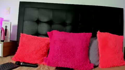 Natalye online show from 03-28-26, 04:45