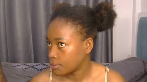 fairy_pearl online show from 06-18-26, 03:07