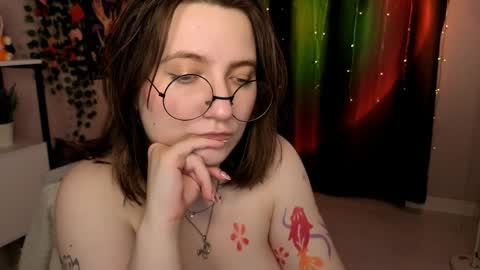 Snapshot of fairy_tara chatting on 04-06-26, 04:46 Tara online show from 04-06-26, 04:46