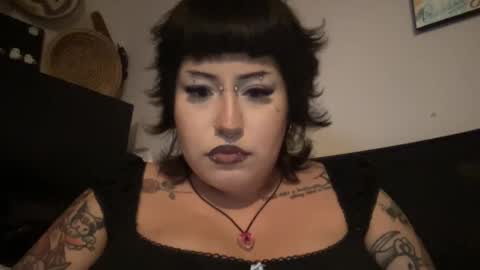 Snapshot of fairydommemommy chatting on 10-09-25, 01:58 domme mommy online show from 10-09-25, 01:58
