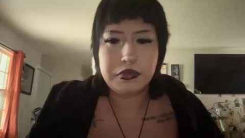 Snapshot of fairydommemommy chatting on 10-11-25, 07:56 domme mommy online show from 10-11-25, 07:56