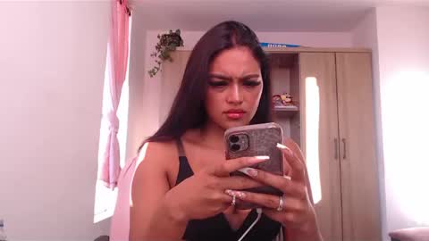 fairylatin online show from 12-20-24, 11:43