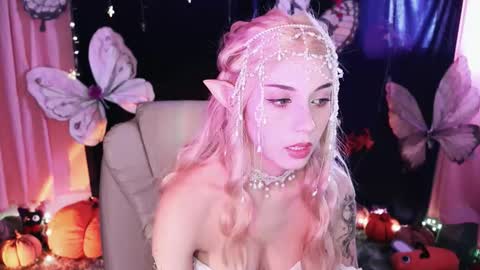  Jackie Cosplayer  online show from 11-07-25, 07:47