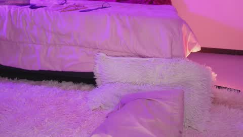 Sara  REMEMBER TO LEAVE A THUMB UP online show from 02-28-26, 04:02