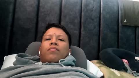 falcohotxxx online show from 04-06-26, 07:15