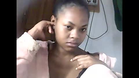 falielyse online show from 09-20-25, 04:46