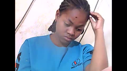 falielyse online show from 10-09-25, 08:34