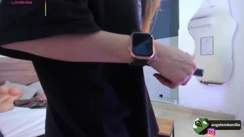 Megan    630  1330 -5 online show from 11-18-25, 12:31