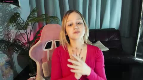 Lane   online show from 02-09-26, 02:21